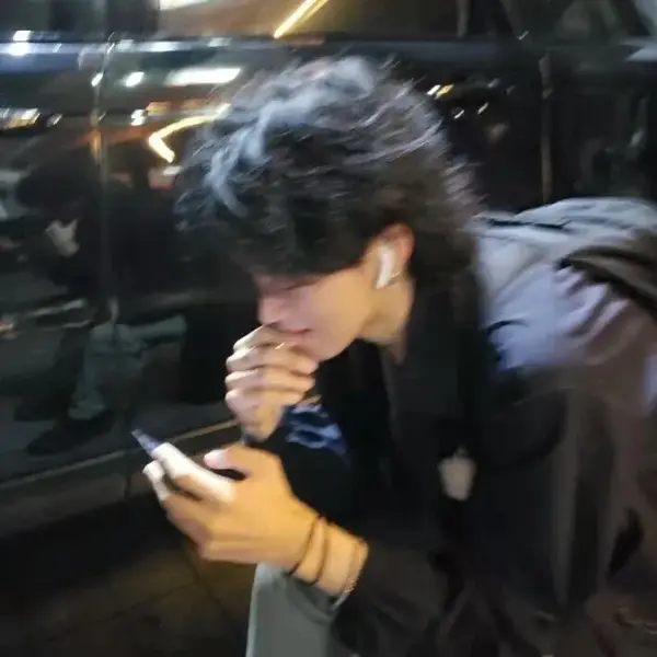 能吸引女生注意的男生头像(精选16张)
