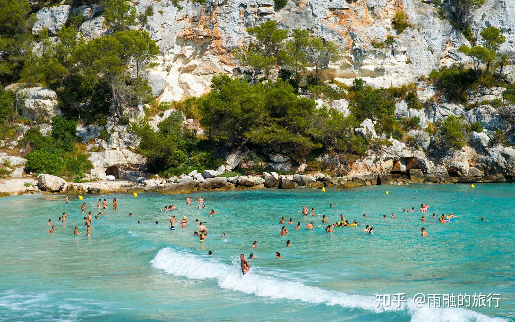 全球最开放岛屿：坐拥50处裸体海滩，靠海滩一年吸引1600万人 - 知乎