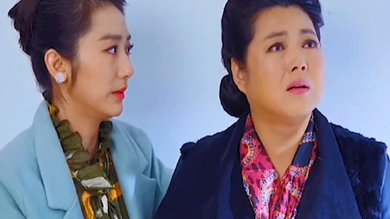 乐童想要成全妈妈结婚独自离家出走幸好遇见警察叔叔了