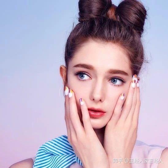 手机收藏,战斗民族一网红,身高180,这精致的巴掌脸,如精灵般灵动.