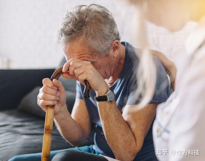 失禁护理步入智能时代作为科技智能纸尿裤全方位守护失能老人