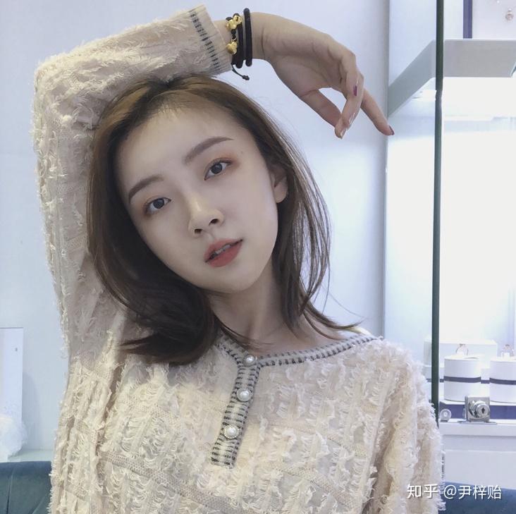 天生发际线高还有救吗?