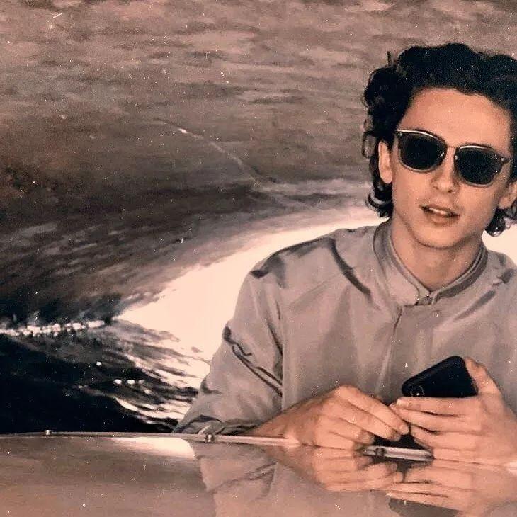 有哪些让人眼前一亮的阿美咔叽或美式复古头像? - 知乎