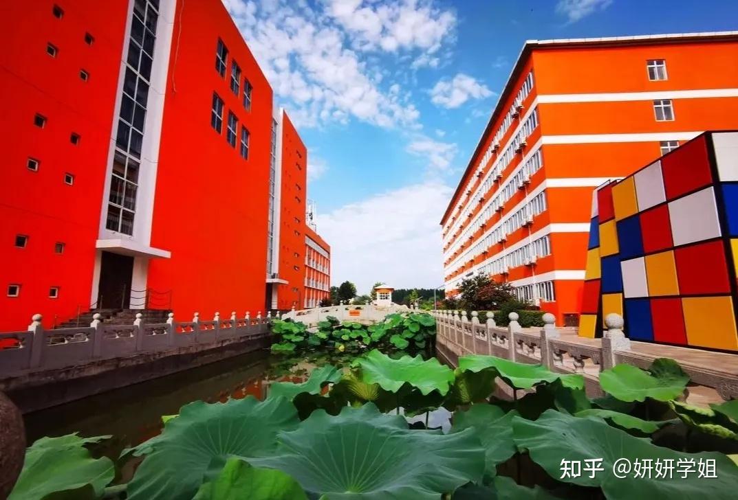 河北传媒学院怎么样?好不好?校内都有哪些校园设施?
