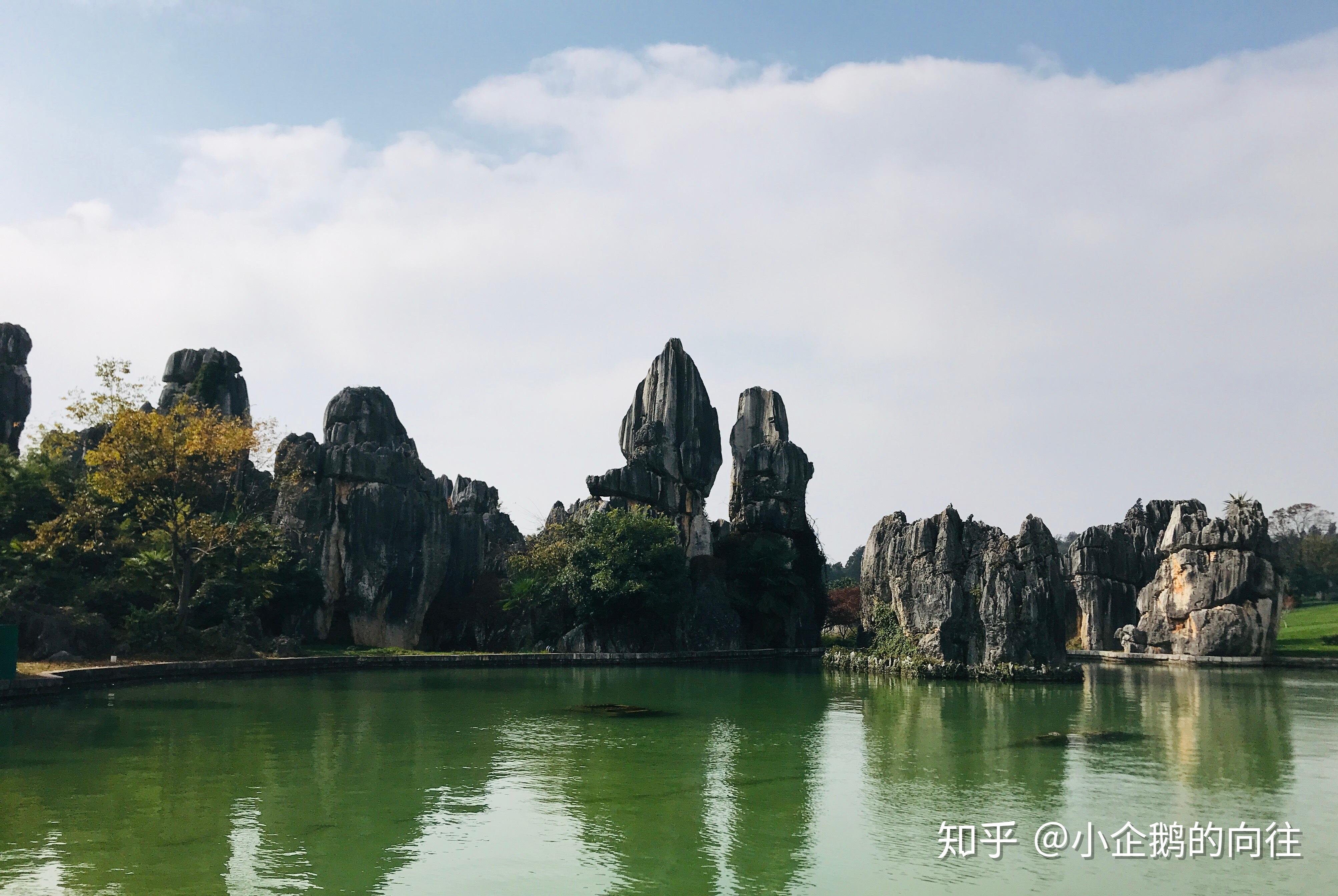 云南石林风景区,这是大自然创造的奇迹,感叹大自然的鬼斧神工
