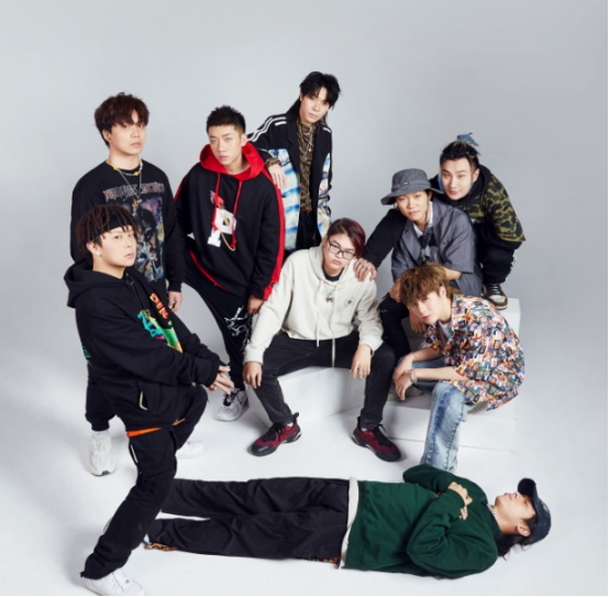 一个97年的rapper靠结婚登热搜? - 知乎