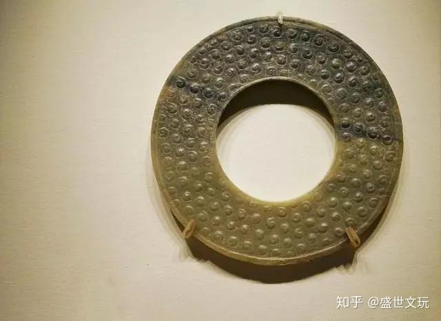 古玉：玉璧在古代的价值及历史意义- 知乎