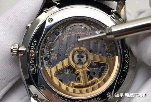 9mm,az尺寸39*10.3mm,还是为了防止撞针吧.