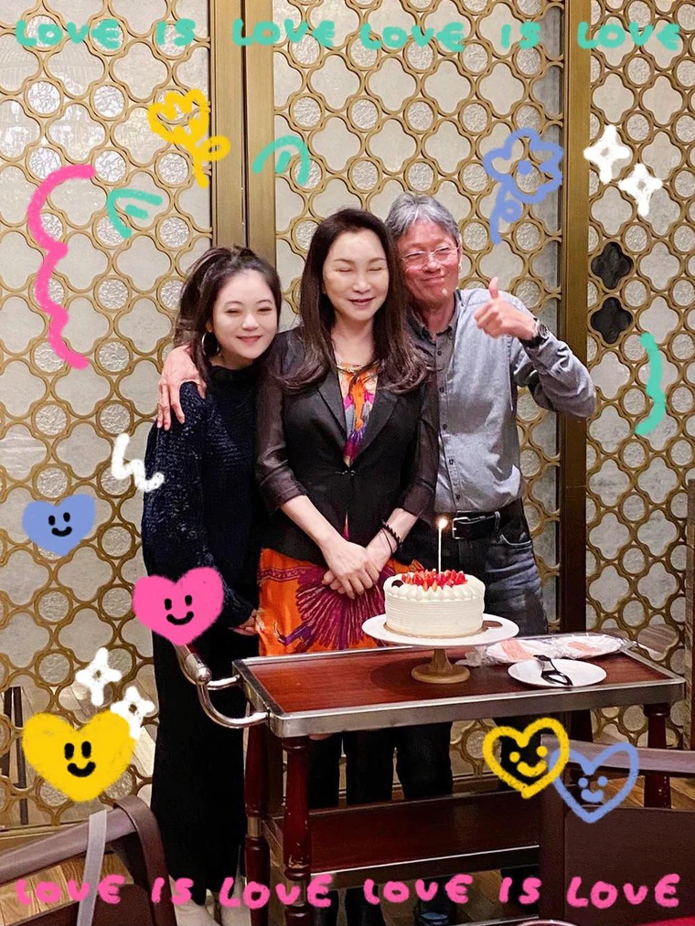 翻摄陈美凤脸书初哆咪提供▼焦曼婷25岁星父:焦恩俊焦曼婷曾在真人秀