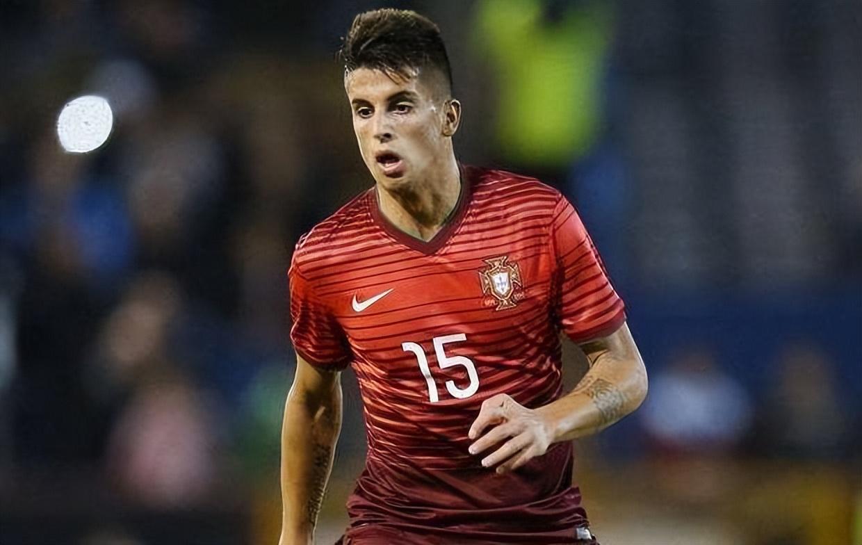 ▎坎塞洛(28岁,葡萄牙后卫,身价6500万欧元,曼城)