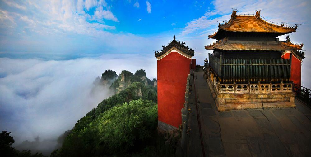 武当山金殿人类对于仙境的终极想象