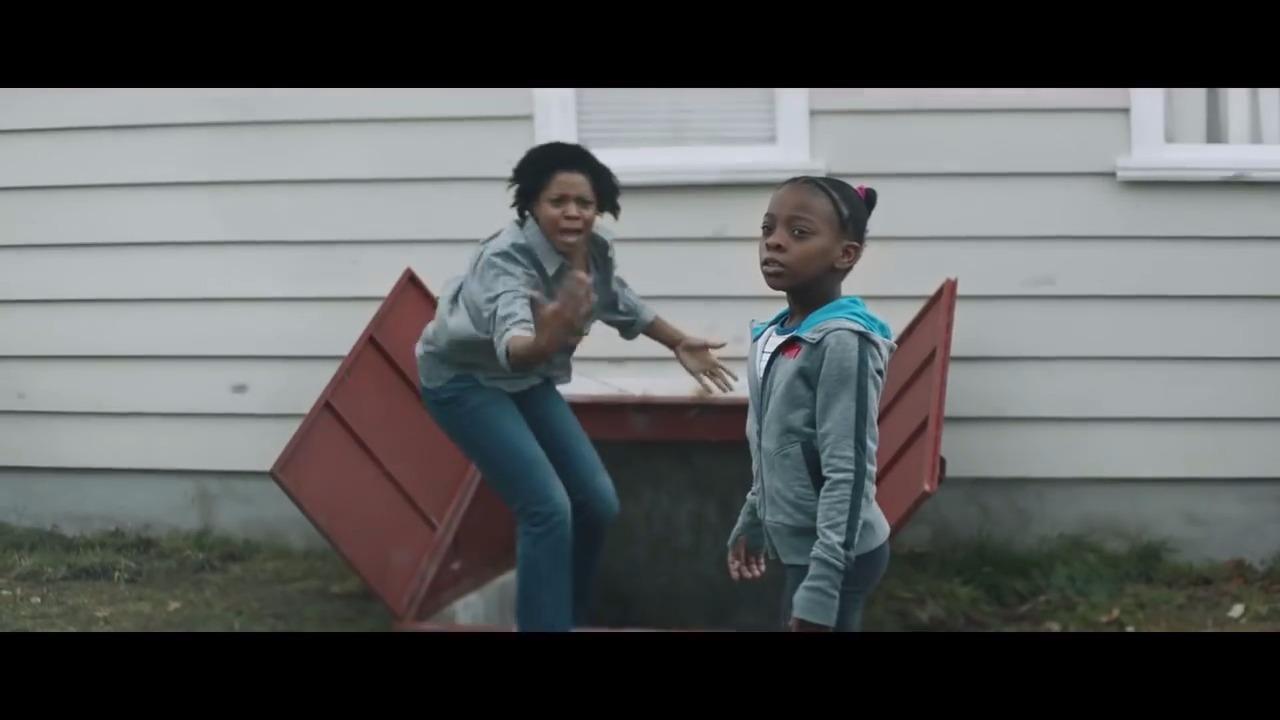 你看过什么感人的公益广告或广告?