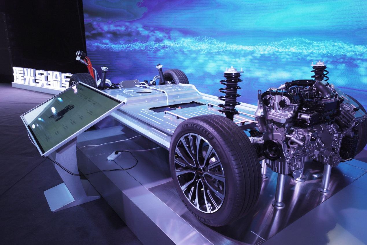 星途推出飞鱼超感底盘首搭车型星途瑶光