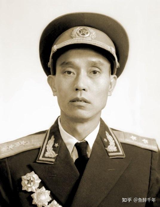 1985年组建的24个集团军首任军长都由哪位虎将担任