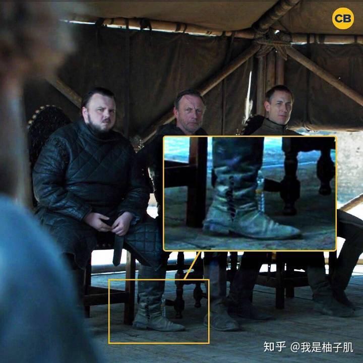 椅子后面和詹德利(gendry)之间也有一个看来拍摄是真的越来越随意了呢