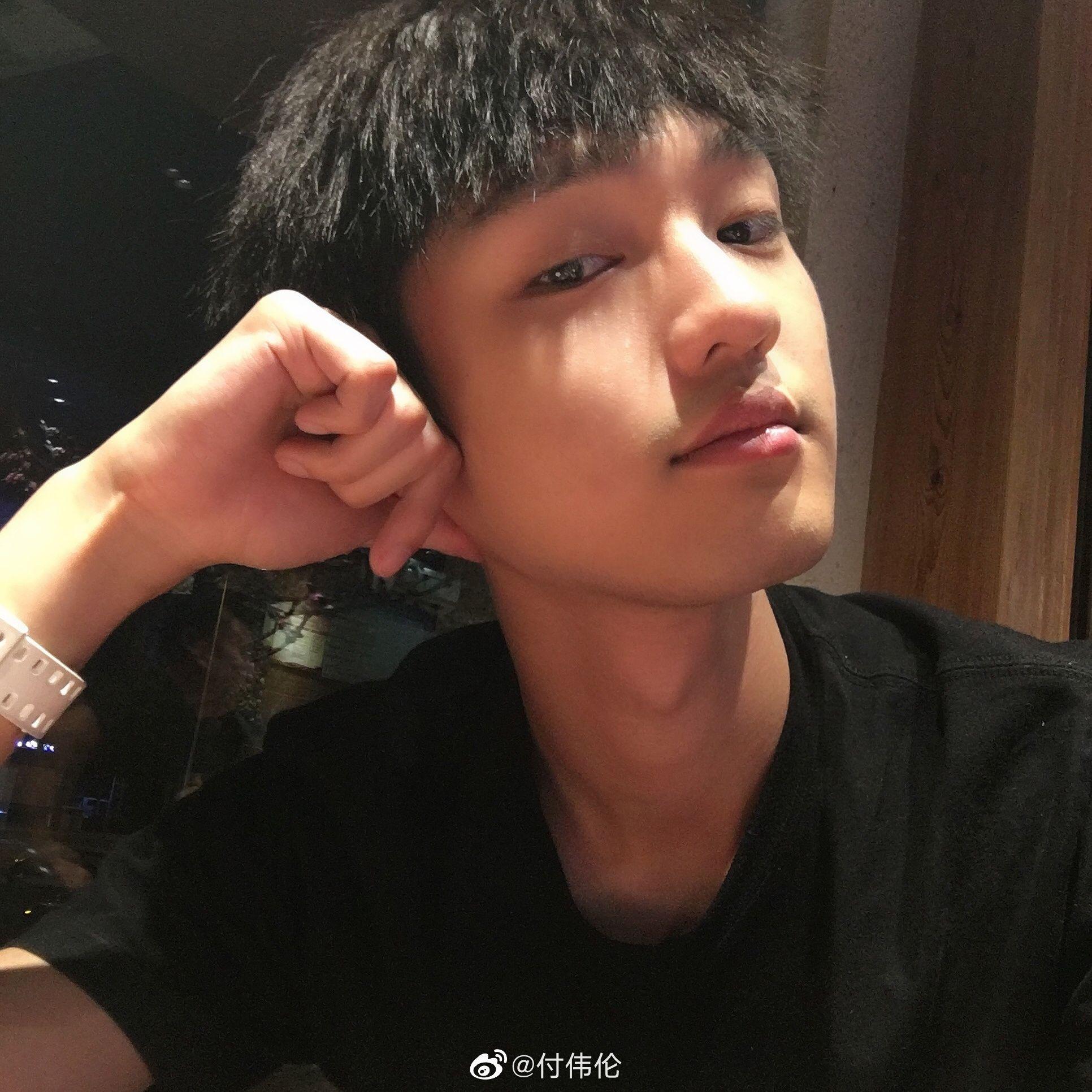 棋魂(网剧)扮演者何嘉嘉是谁啊?