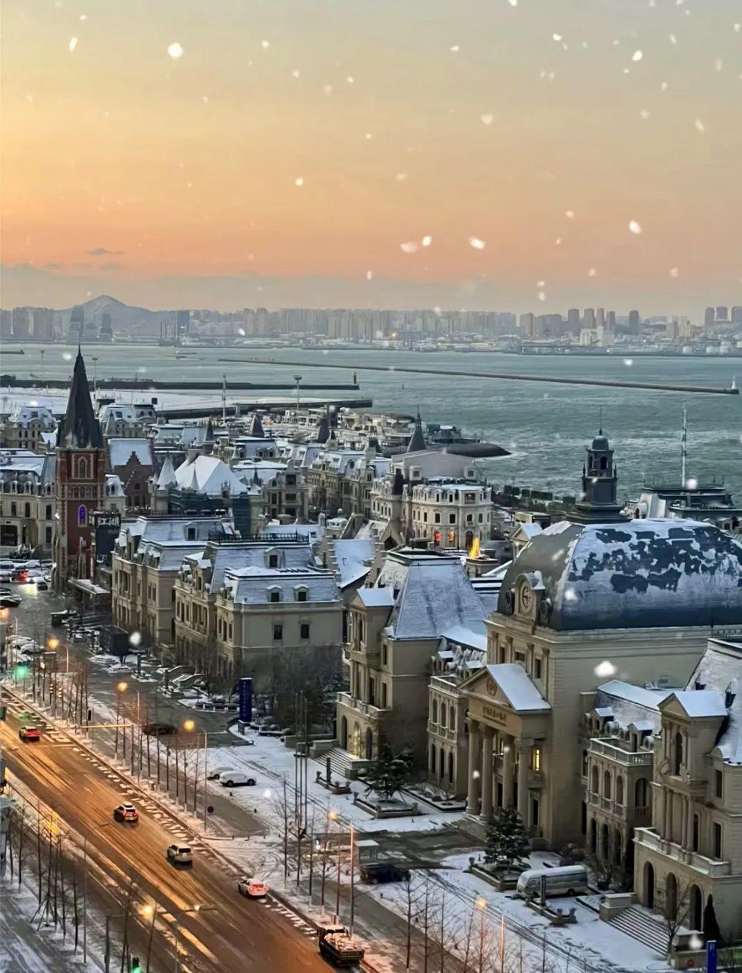 大连城堡酒店雪景图片