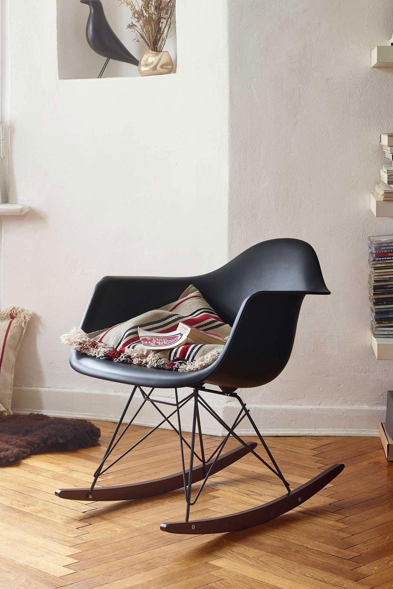 伊姆斯摇椅:萌化孩子们的心!