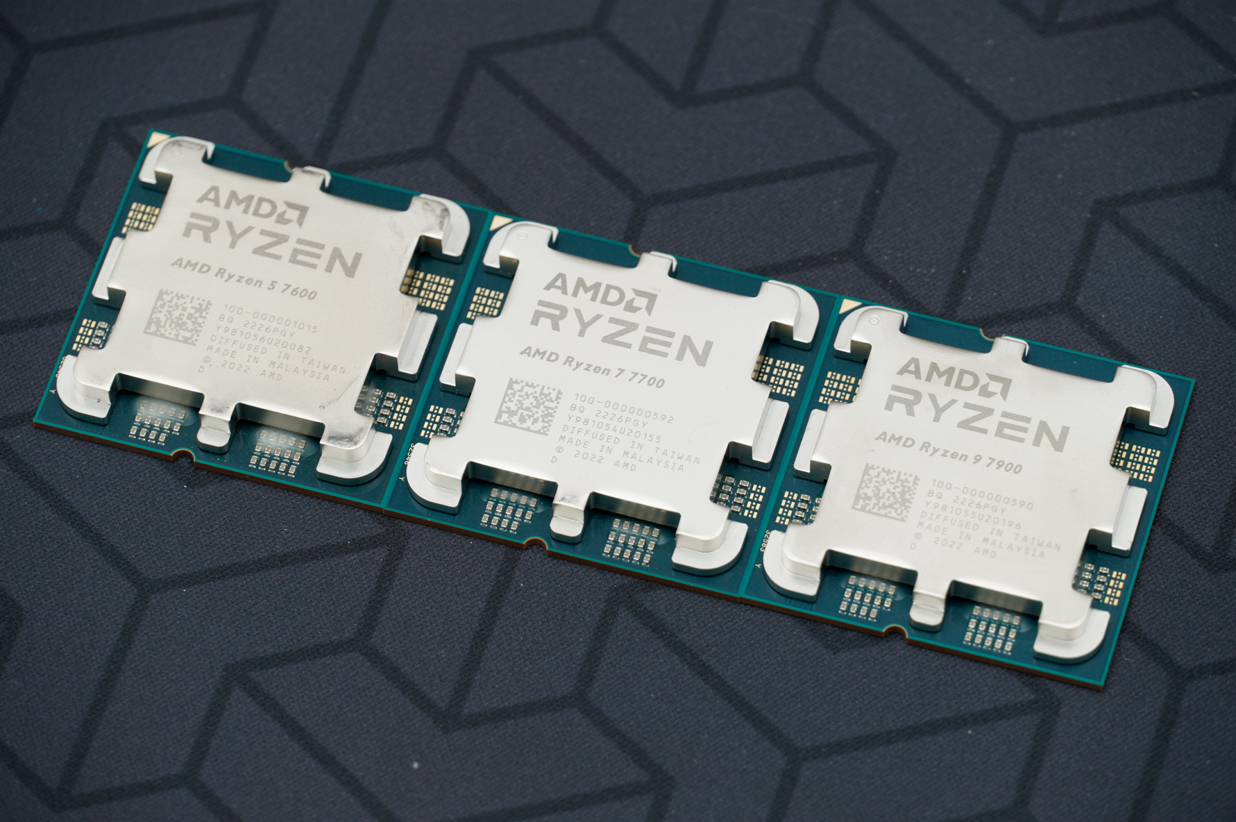 冷静与强劲性能兼得amd锐龙57600锐龙77700锐龙97900首发测评