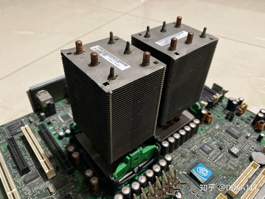 【有趣】第34期：这些体积越变越庞大的CPU散热器！ - 知乎
