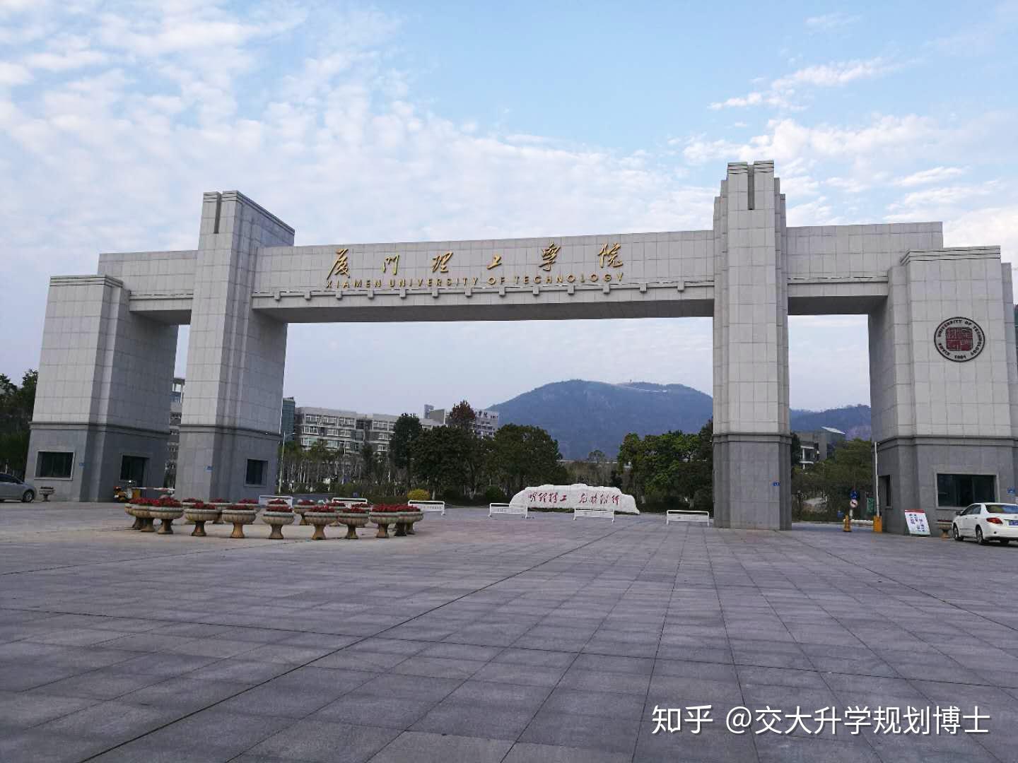 请问学长学姐们,计算机专业好点的二本大学有哪些呢?