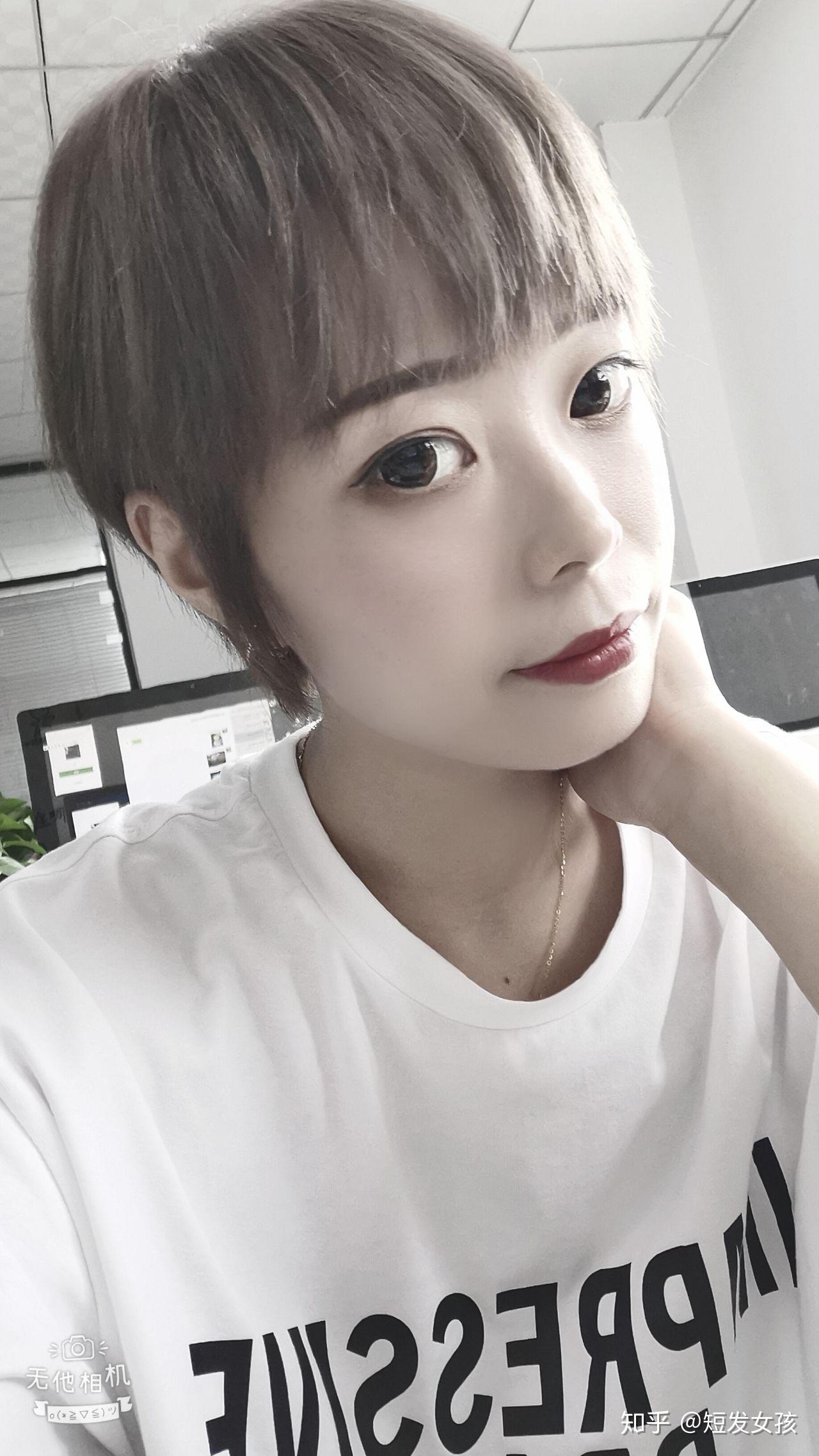 女孩长发剪短发的理由