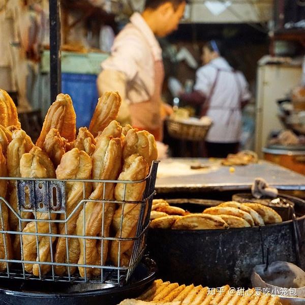 这一碗生生不息的泡饭,是每个上海人最深刻的味觉基因