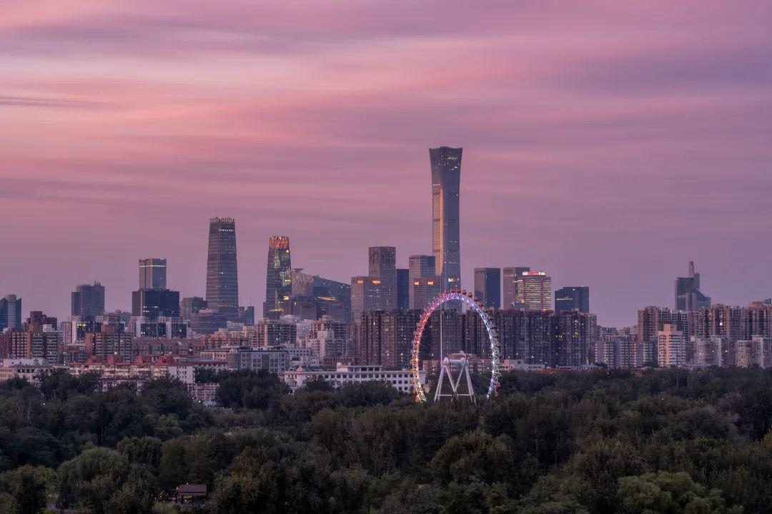 镜头丨GF20-35mm定格城市切片 视角宽广气势尽现 - 知乎