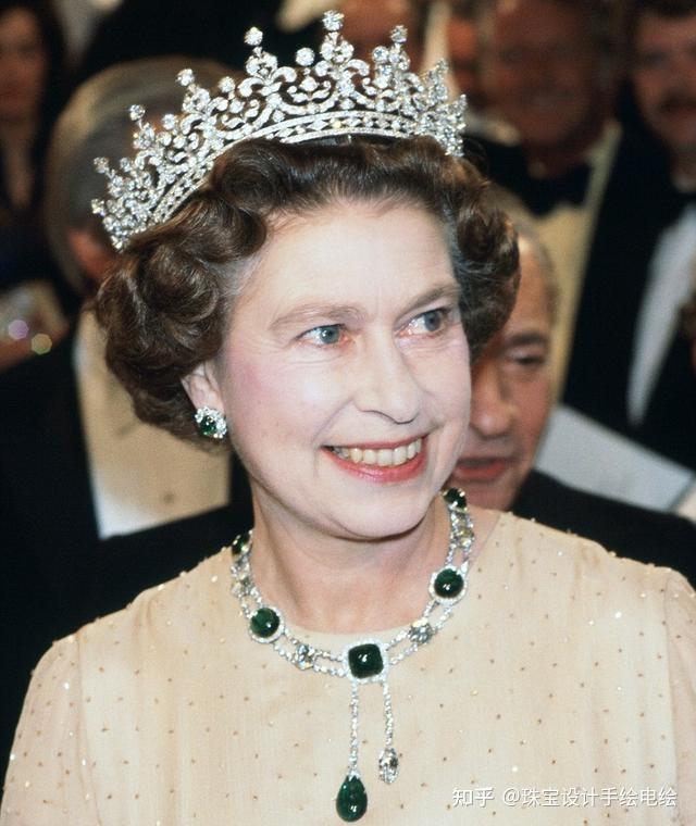 英女王堪称世界头号珠宝收藏家，除了王冠还拥有无数价值连城的项链 - 知乎