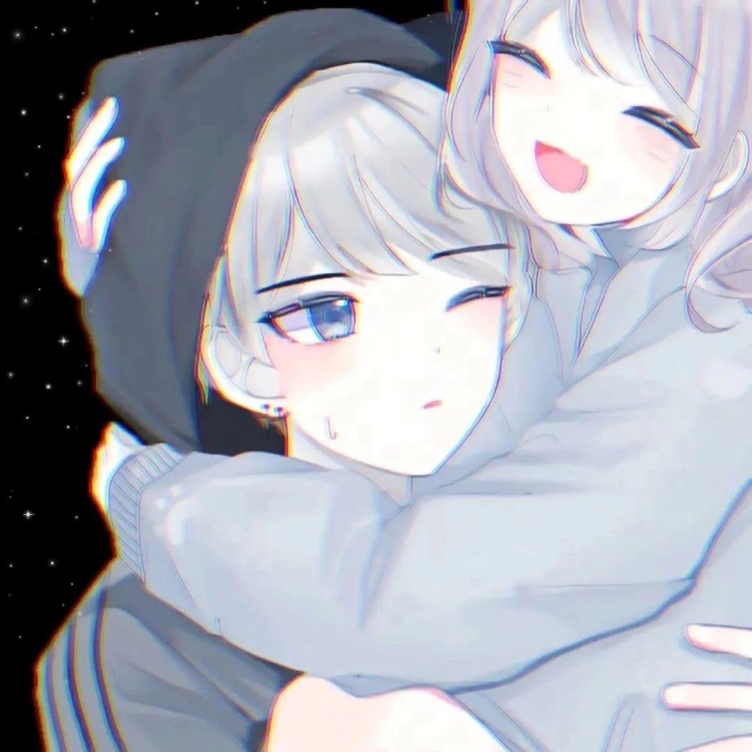 有没有暧昧一点甜蜜一点的情侣头像一人一半的那种