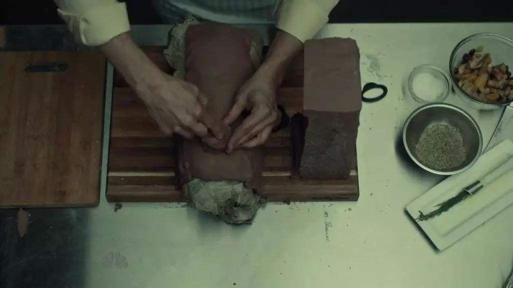 美剧《汉尼拔》里到底有多少道"鲜肉大菜"?