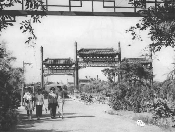 00张北京老照片，谁能忍住不哭？"