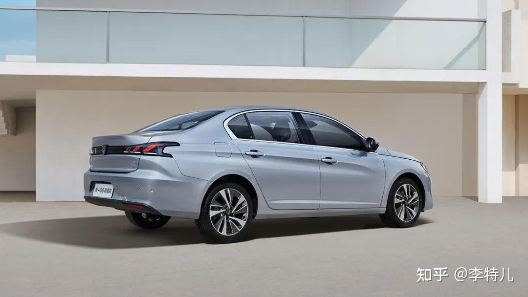 标致新408龘龘款上市1097万起标配60项主流配置