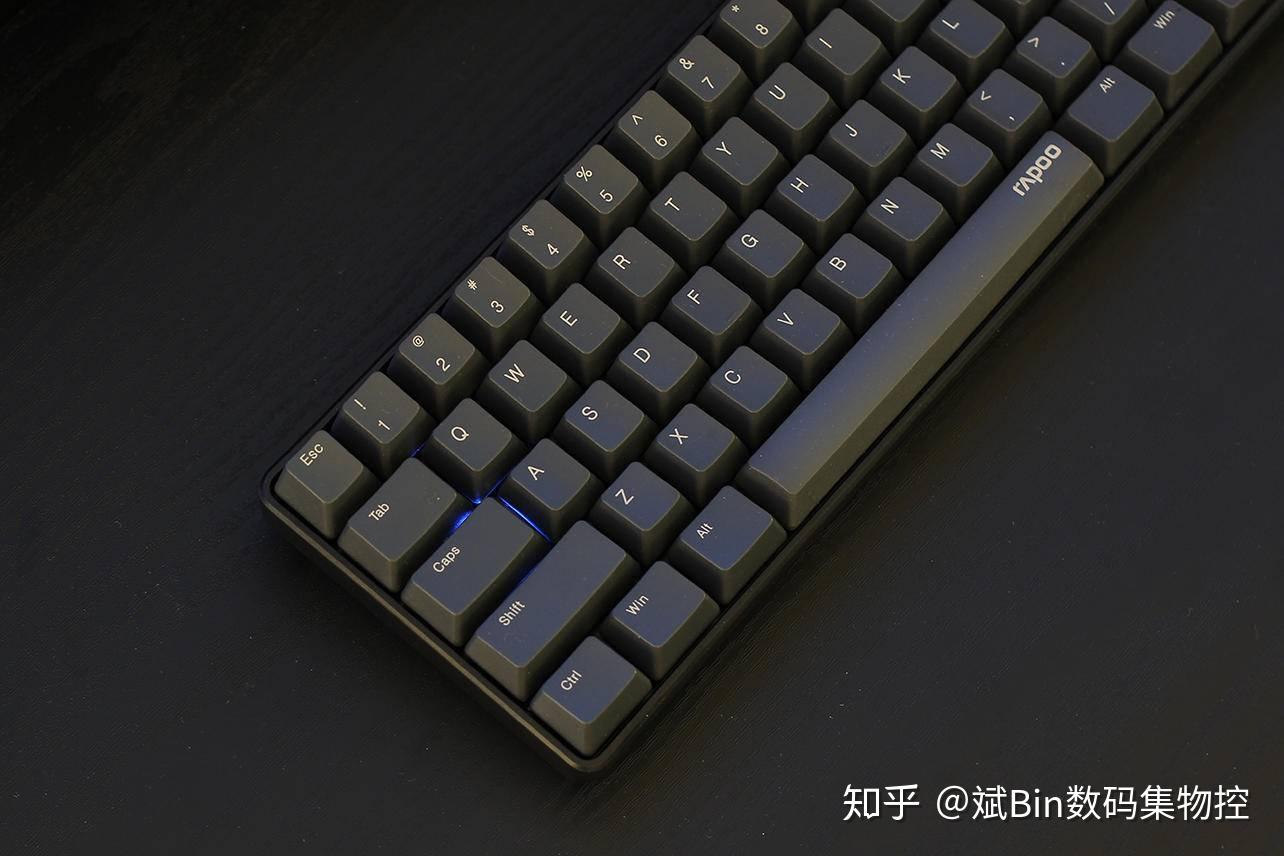 cherry轴加持短小精悍的雷柏v86061键机械键盘