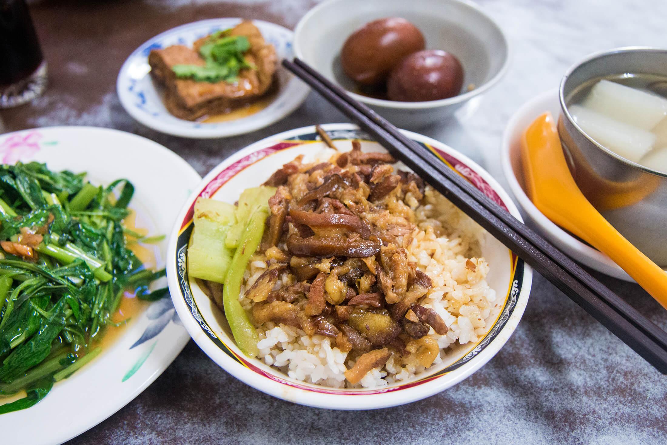 【简简厨房】台湾卤肉饭 - 哔哩哔哩