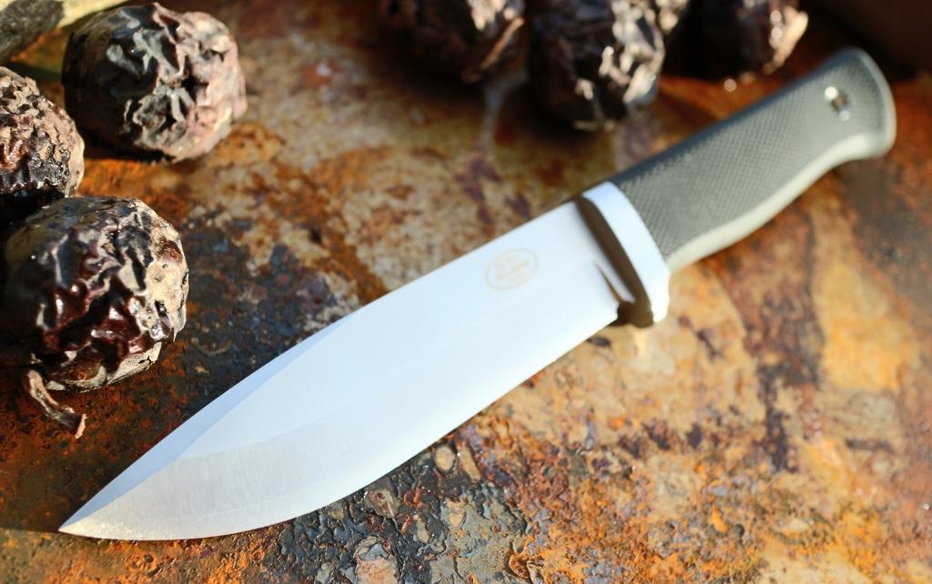 fks1pro生存刀测评野外生存的豪华套装