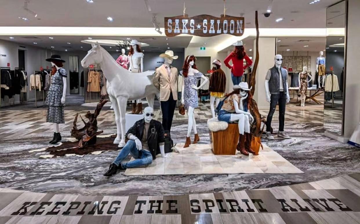 也经常会运用在 dp区和模特矩阵 展示,本季这个列车主题的dp点就吸足