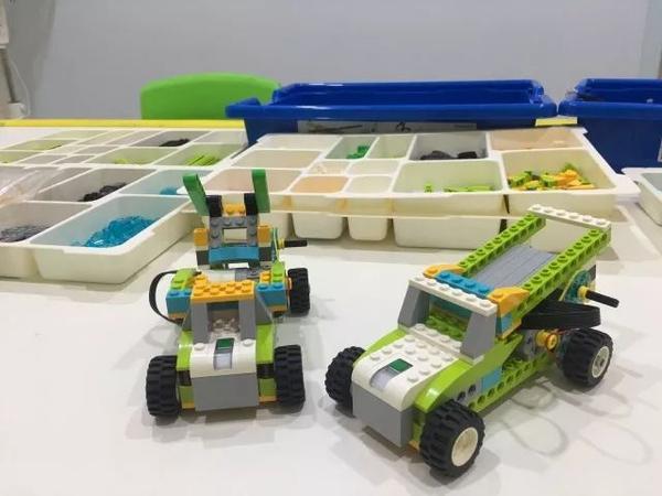 乐高课堂——wedo2.0 举起 - 知乎