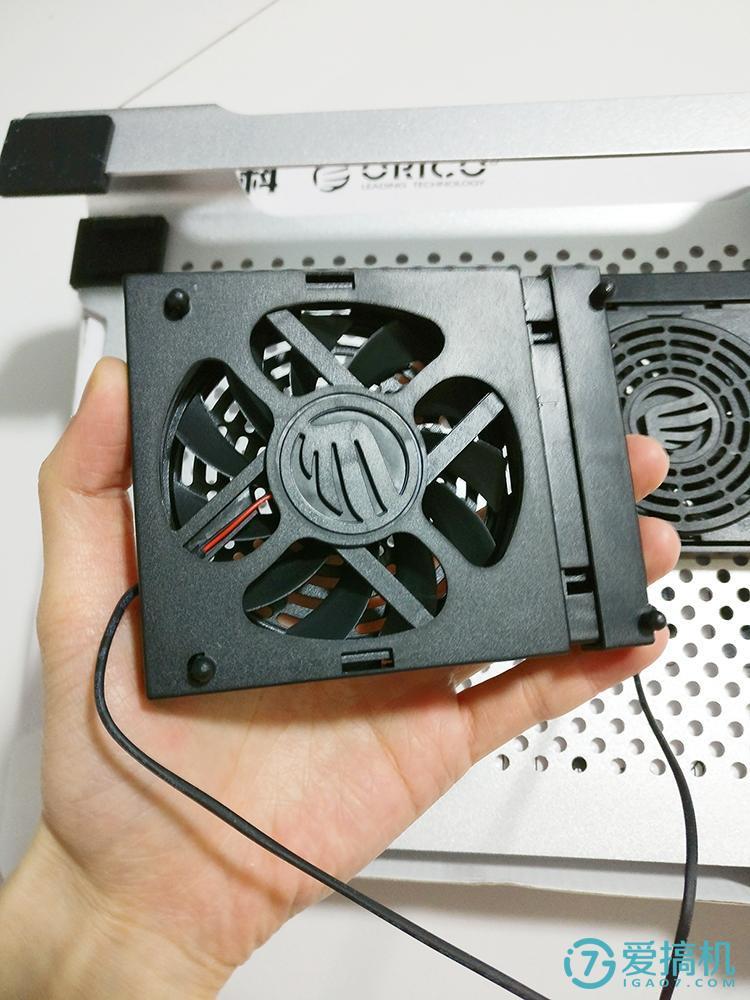 orico 全铝diy双风扇笔记本散热垫体验