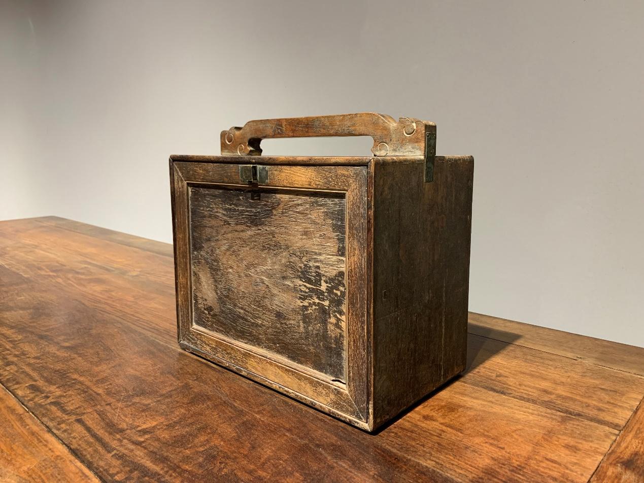 铜包角全隐燕尾榫极简黄花梨插门式药箱