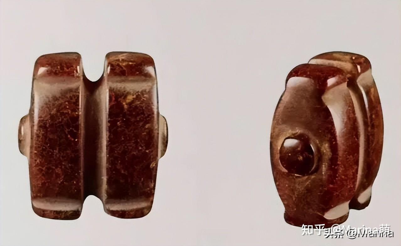 南京博物院藏东汉中期青玉胜上海博物馆藏汉代四灵纹玉胜南京博物院藏