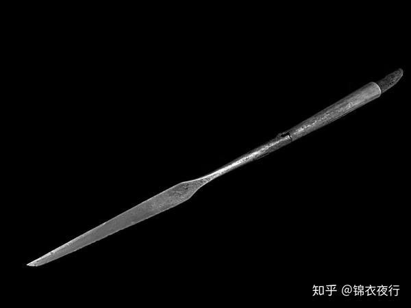 这款武器取代了陌刀的战场地位？宋代刀矛鉴赏 - 知乎