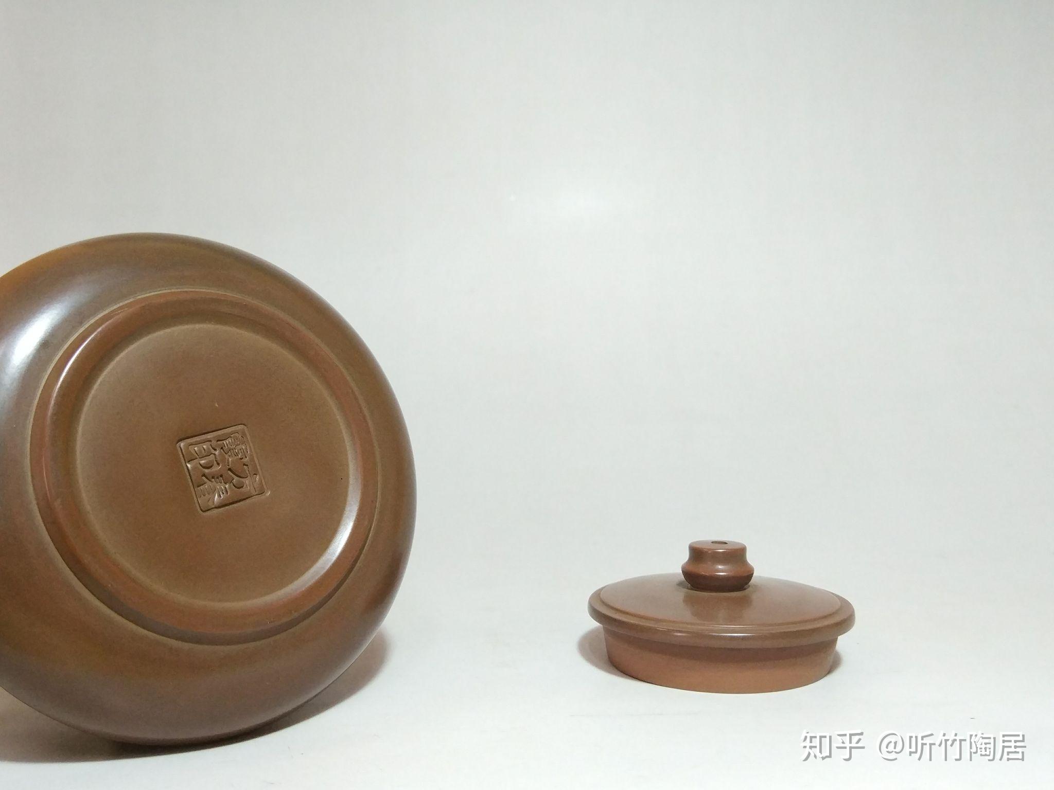 茶艺师,师从李人帡庞赋军刘明俊)【作品特点】:采用原矿坭兴陶泥无
