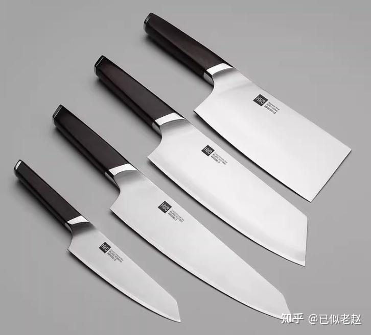老赵评厨刀：火候-影系列锤纹大马厨刀4件套装，终于有一款LOGO也不丑的国产大马刀具 - 知乎