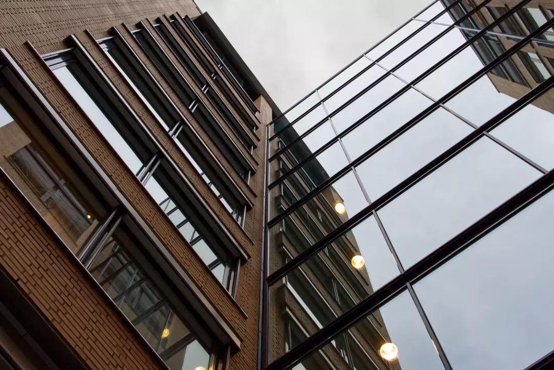 一,挪威私立贵族-bi商学院