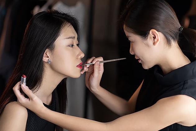 职业化妆师