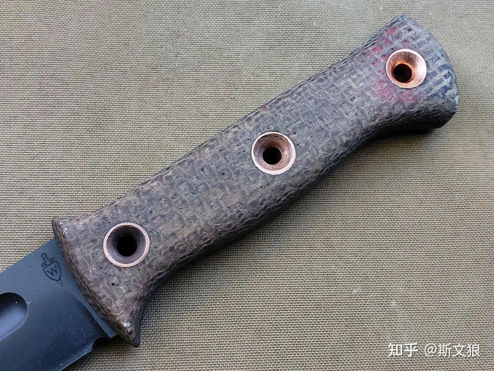 紧急救援的可靠担当温格飞行员刀