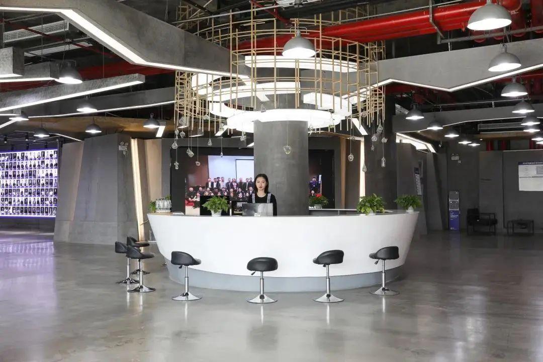 北京周达画室杭州绘状元画室强强联合为清华而战追光少年逐梦清华