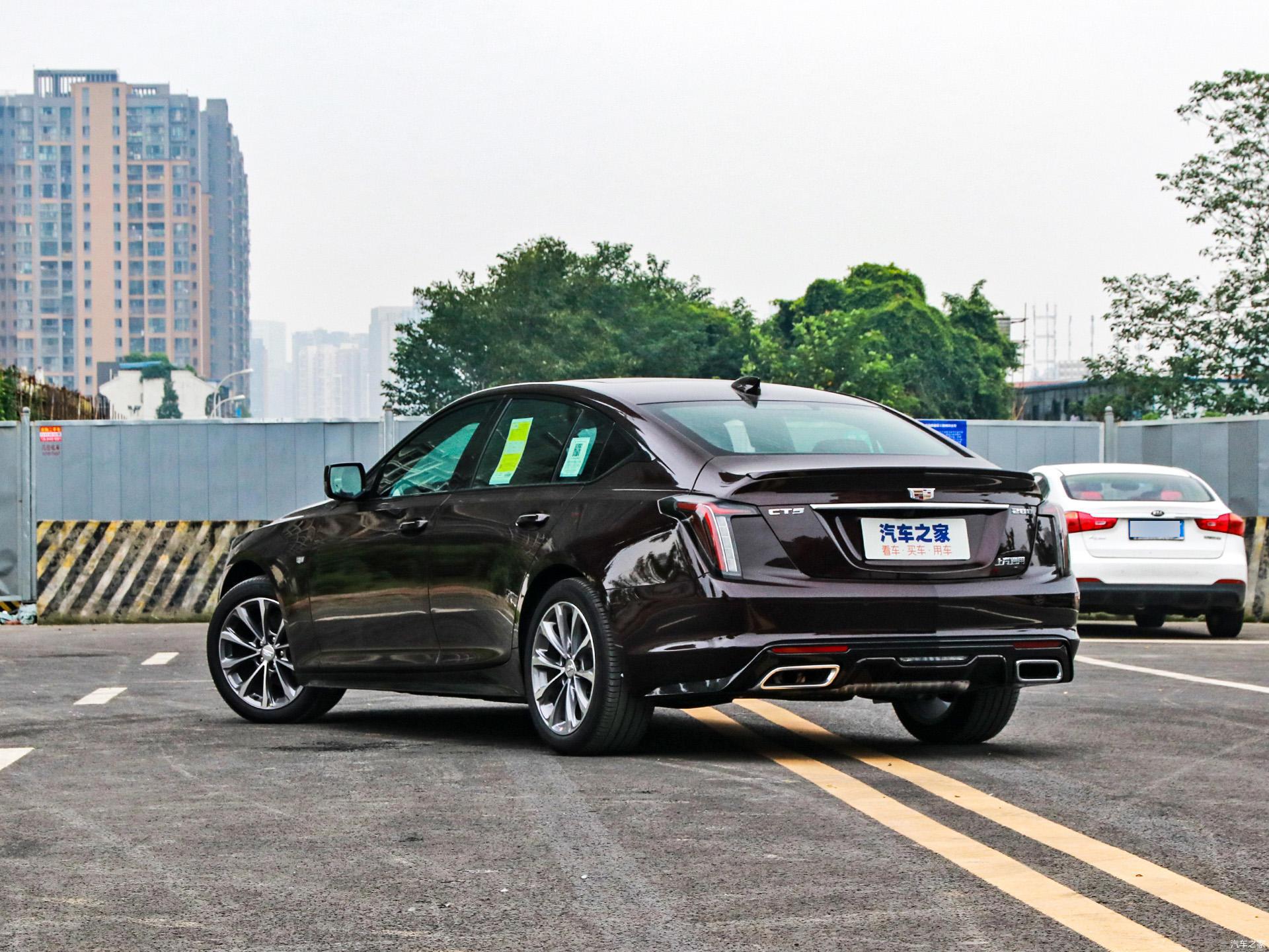 2021款凯迪拉克ct5上市顶配车型配备12英寸全液晶仪表