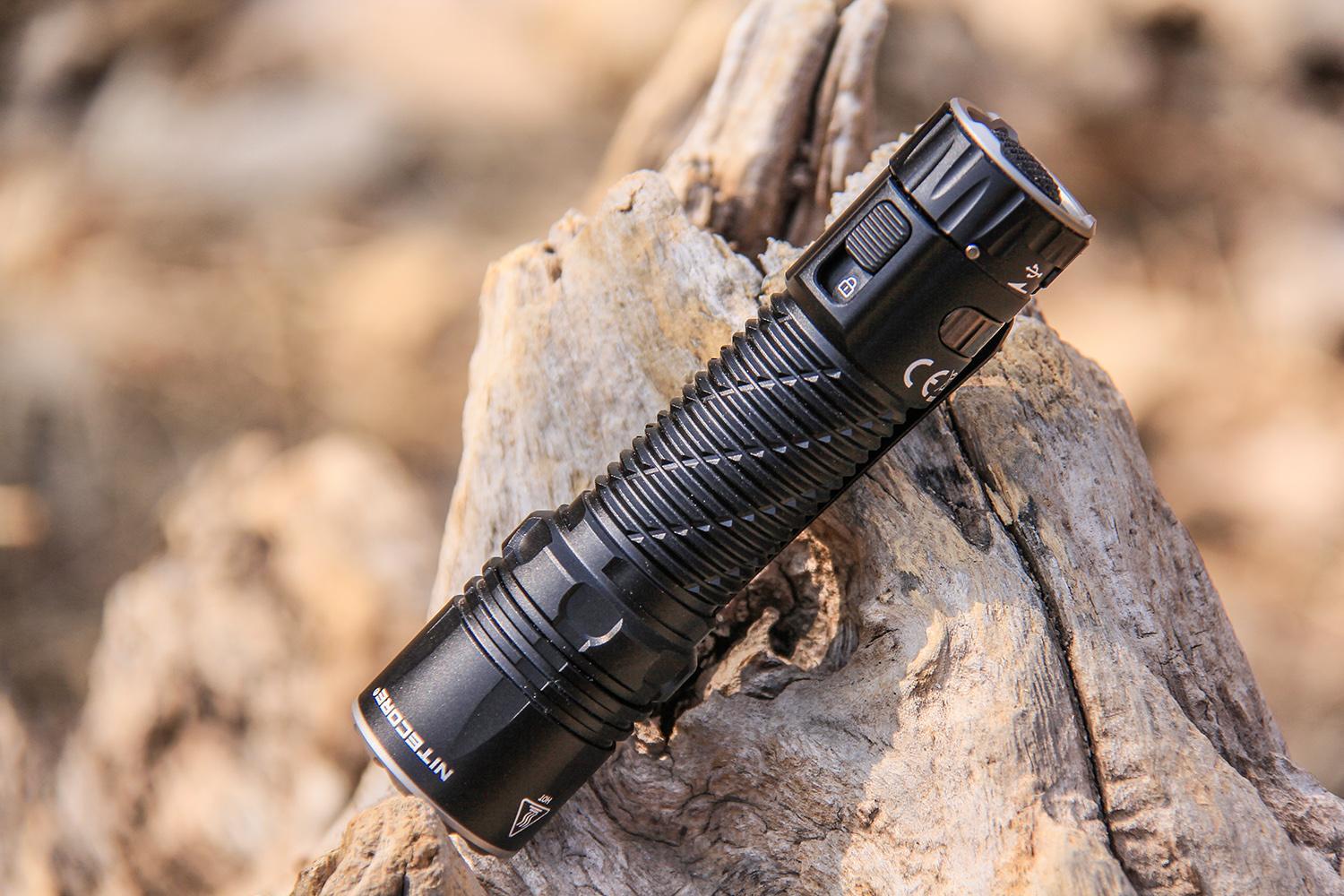 edc手电又出新品日常带一只简直绝了奈特科尔edc35